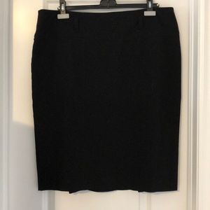 Plus size Black pencil skirt